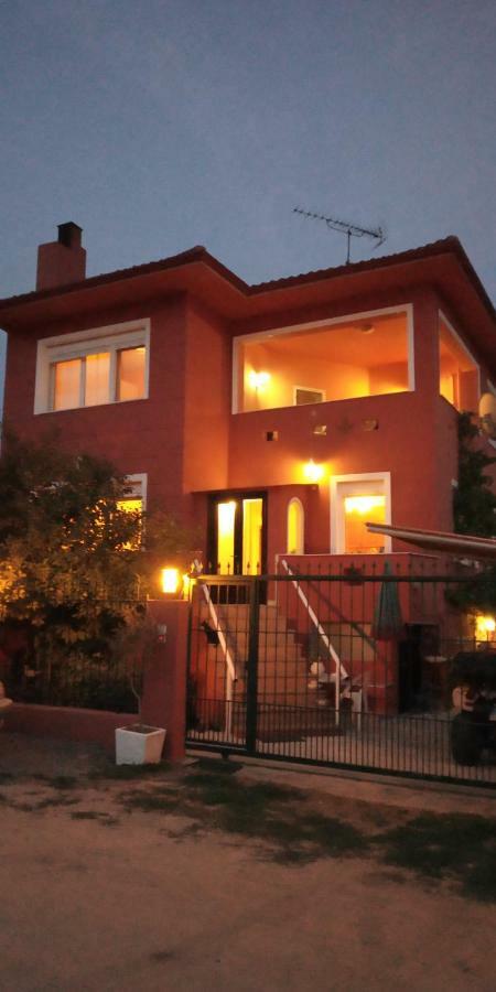 The House Dimitra Nea Fokaia Villa Buitenkant foto